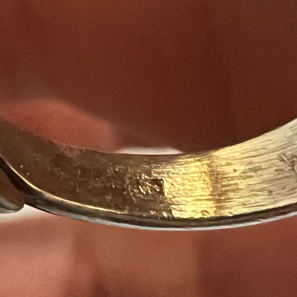 Silver and Jade ring - Picture 8 of 11